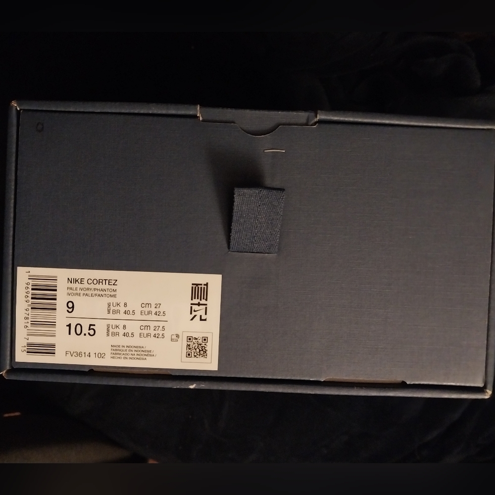 Nike Cortez Nai-Ke - Picture 12 of 12